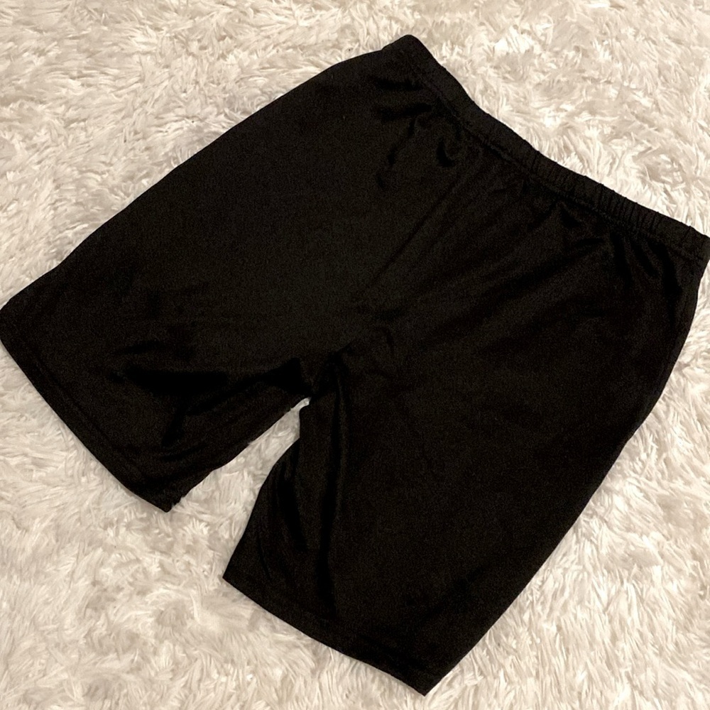 Black biker shorts oversized Tshirt set - Picture 5 of 10